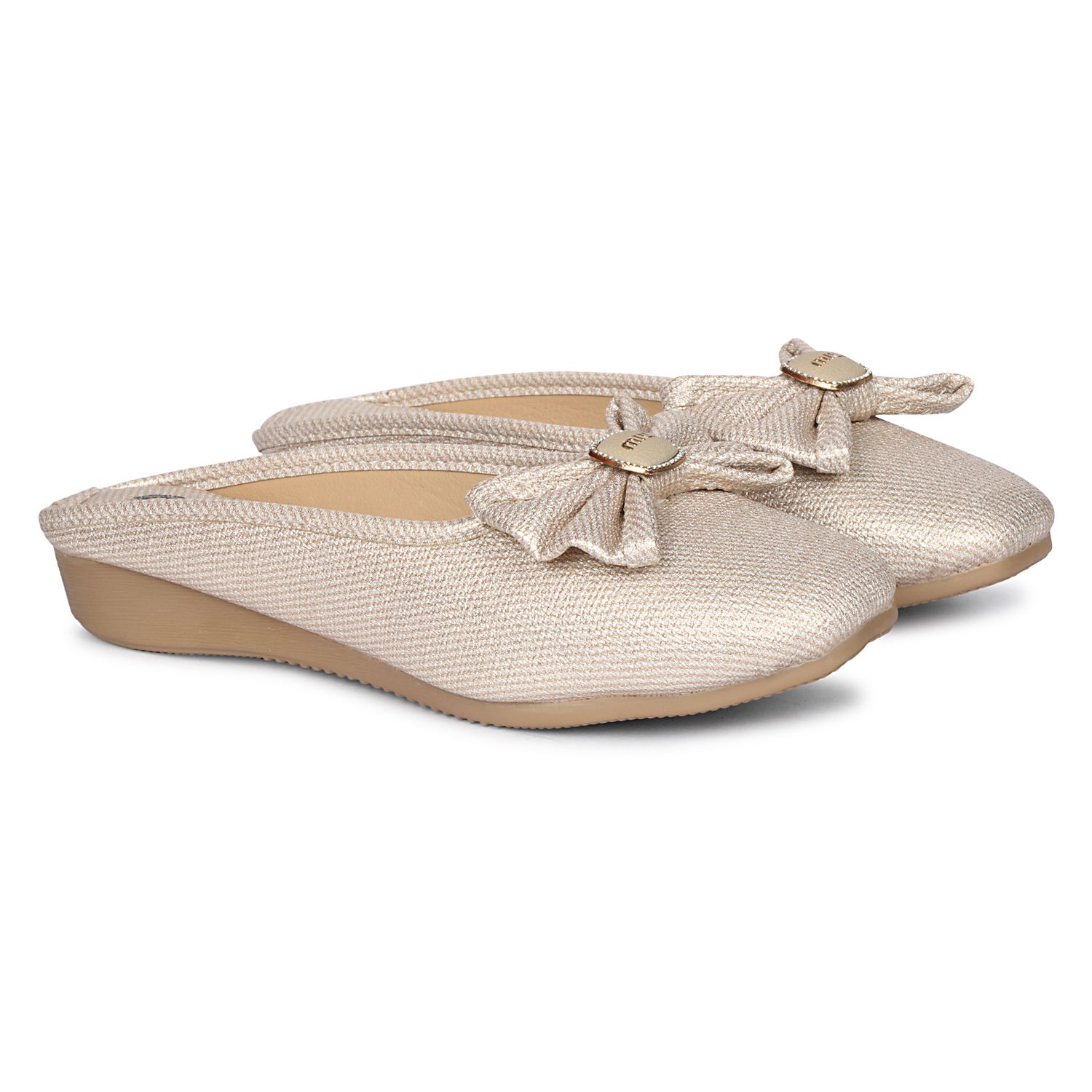 Fangirl Bow-Detail Shimmer Wedge Mule - Image 2