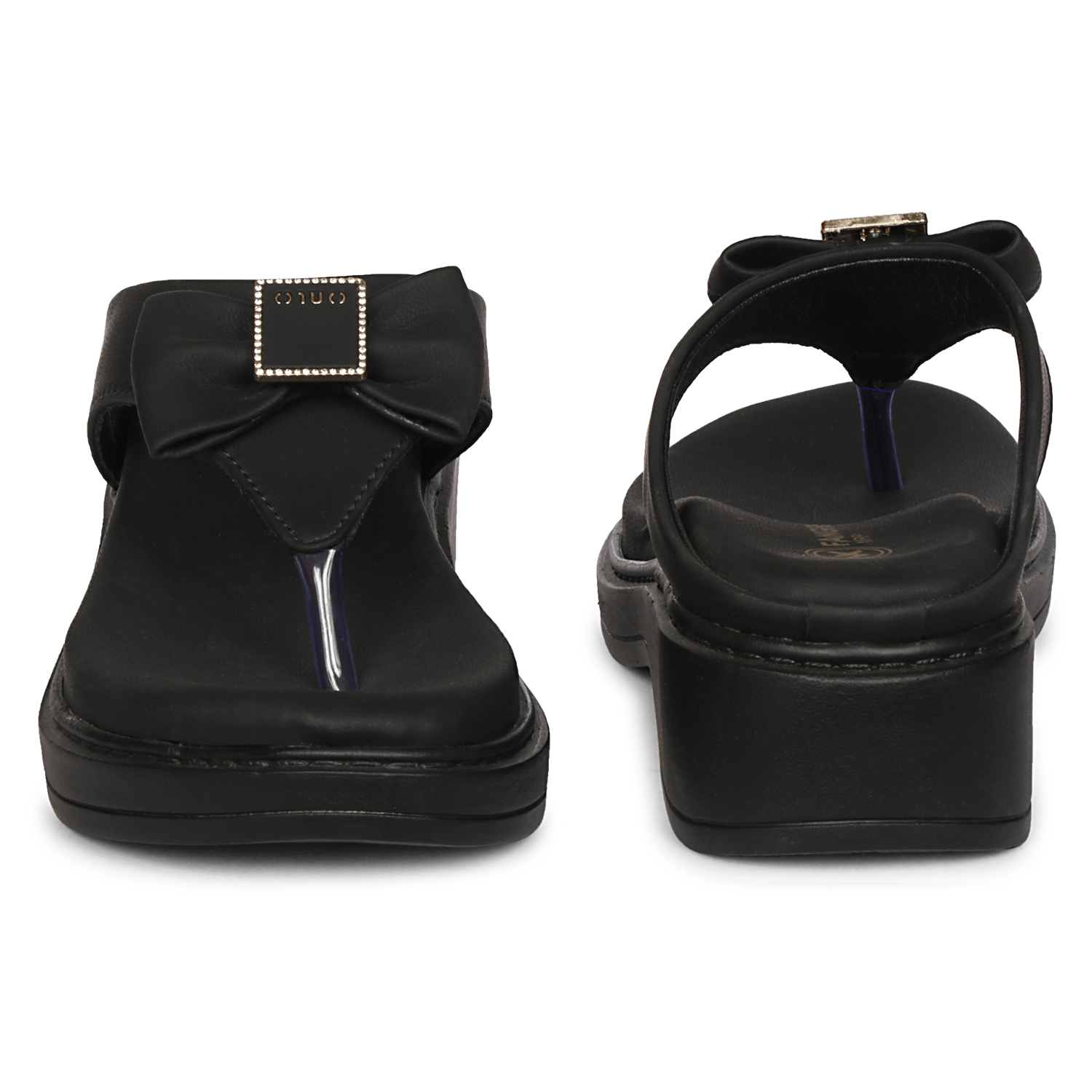 Fangirl Bow-Buckle Thong Platform Wedge - Image 4