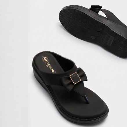 Fangirl Bow-Buckle Thong Platform Wedge